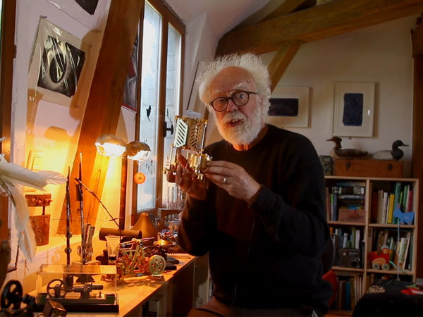 #WhyWeEngine: Prof. Simon Holland – From Curiosity to DIY Creations | Stirlingkit