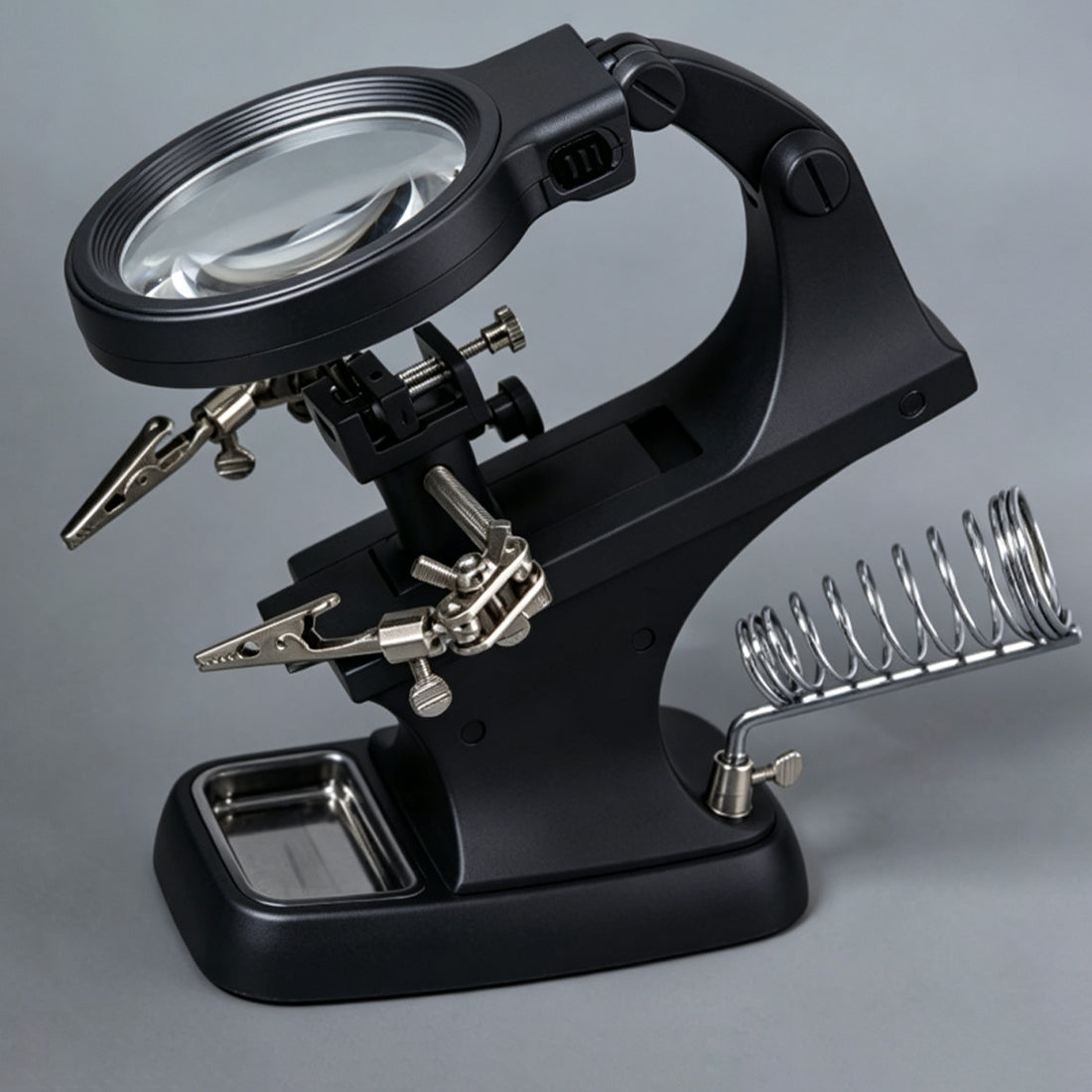 Desktop Magnifying Glass Station with 3X/4.5X Lenses & Helping Hands
