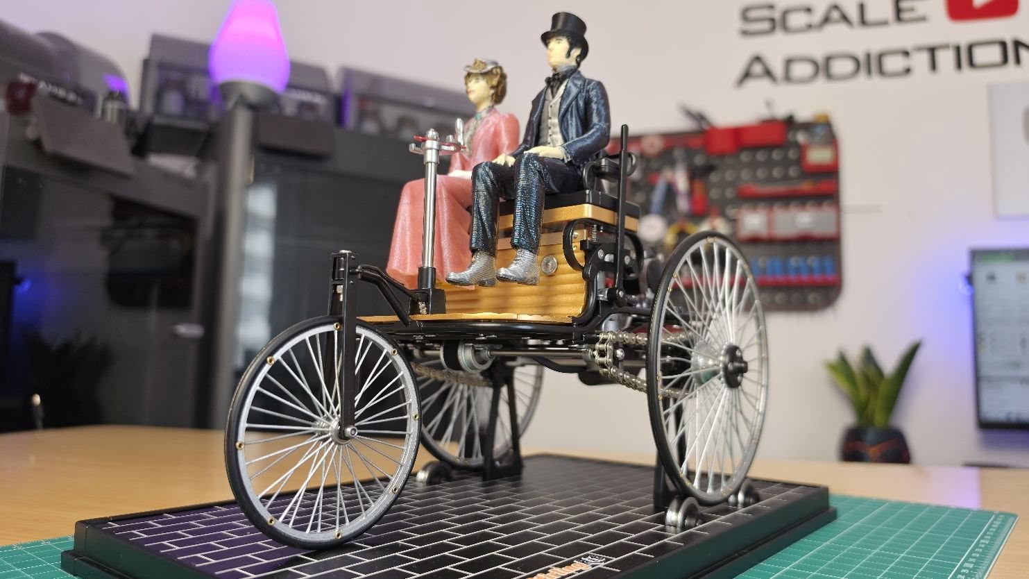 Lady & Gentleman Figures The Victorian Passenger Set for TECHING DM229 First Automobile Model Kits