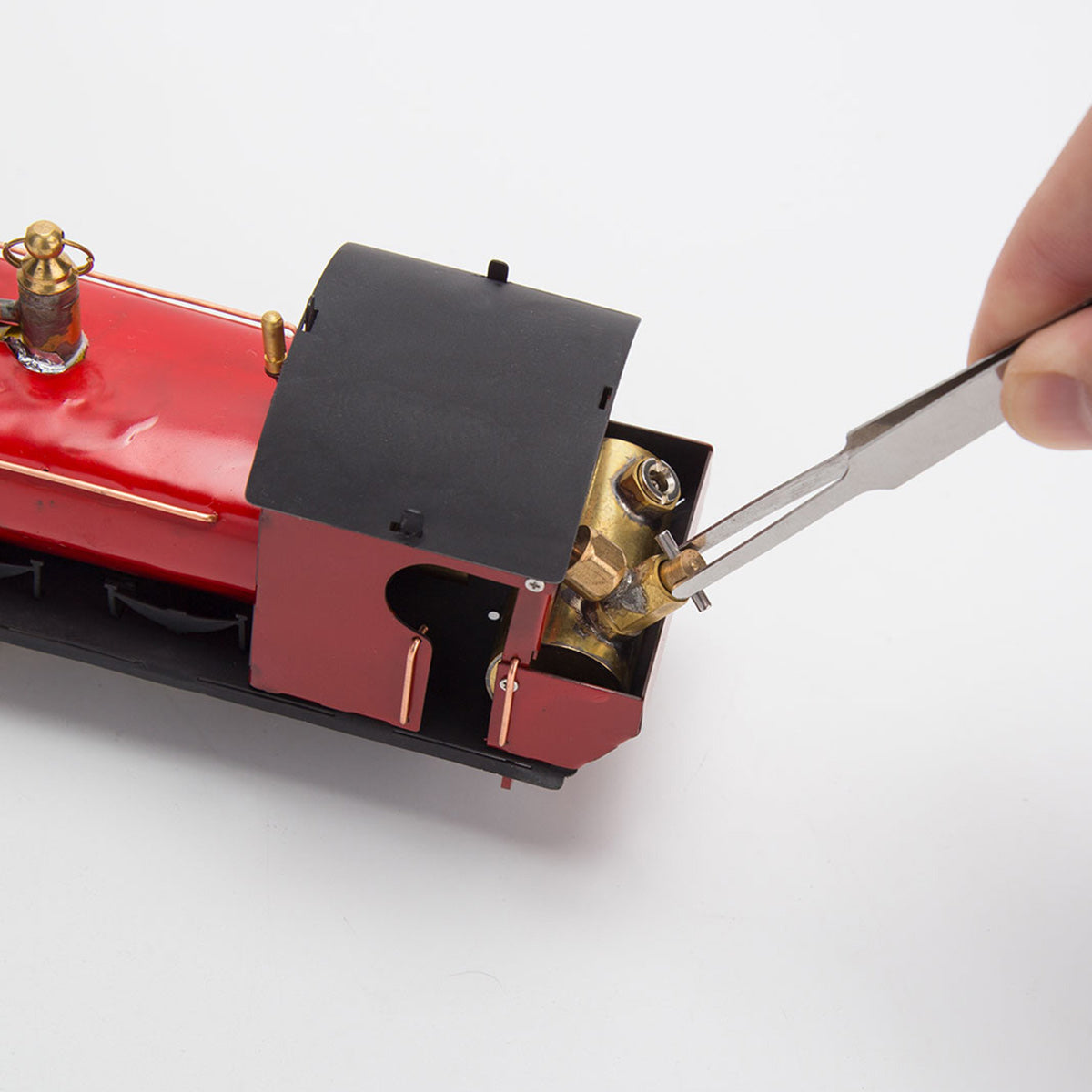 1/50 HO Scale Live Steam Locomotive Model with Oscillating Steam Engine - stirlingkit