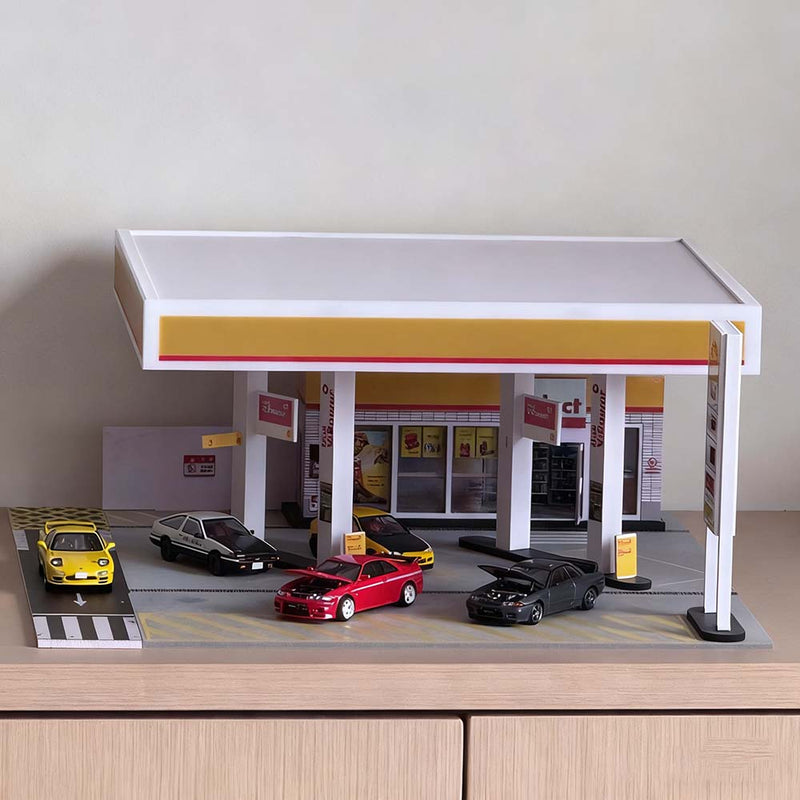 1/64 Scale Gas Station Diorama Model without Vehicles & Mini