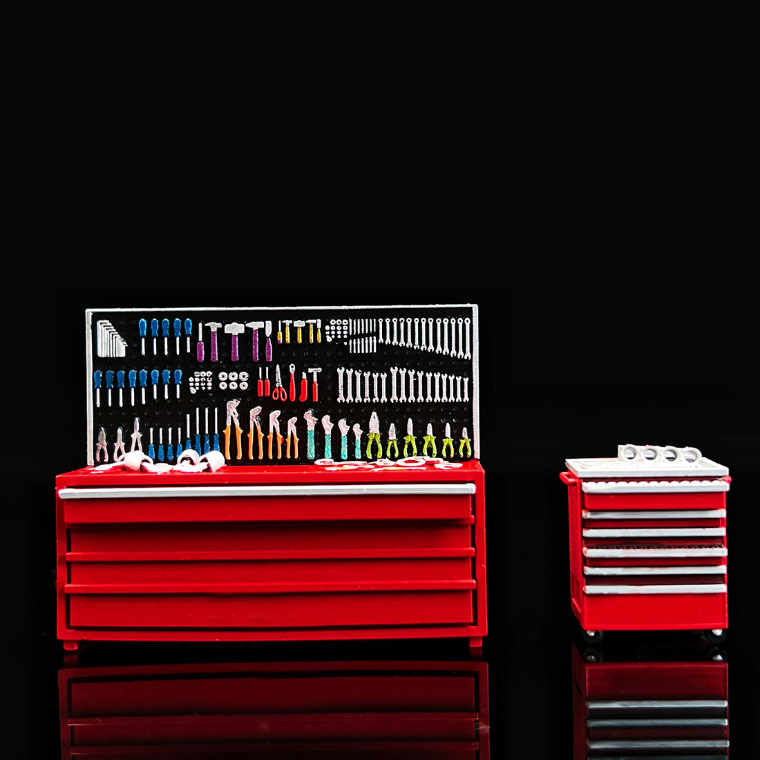 1/64 Tuner Garage Miniature Tool Cabinet & Workbench Set – Detailed Workshop Accessory with Mobile Locker - stirlingkit