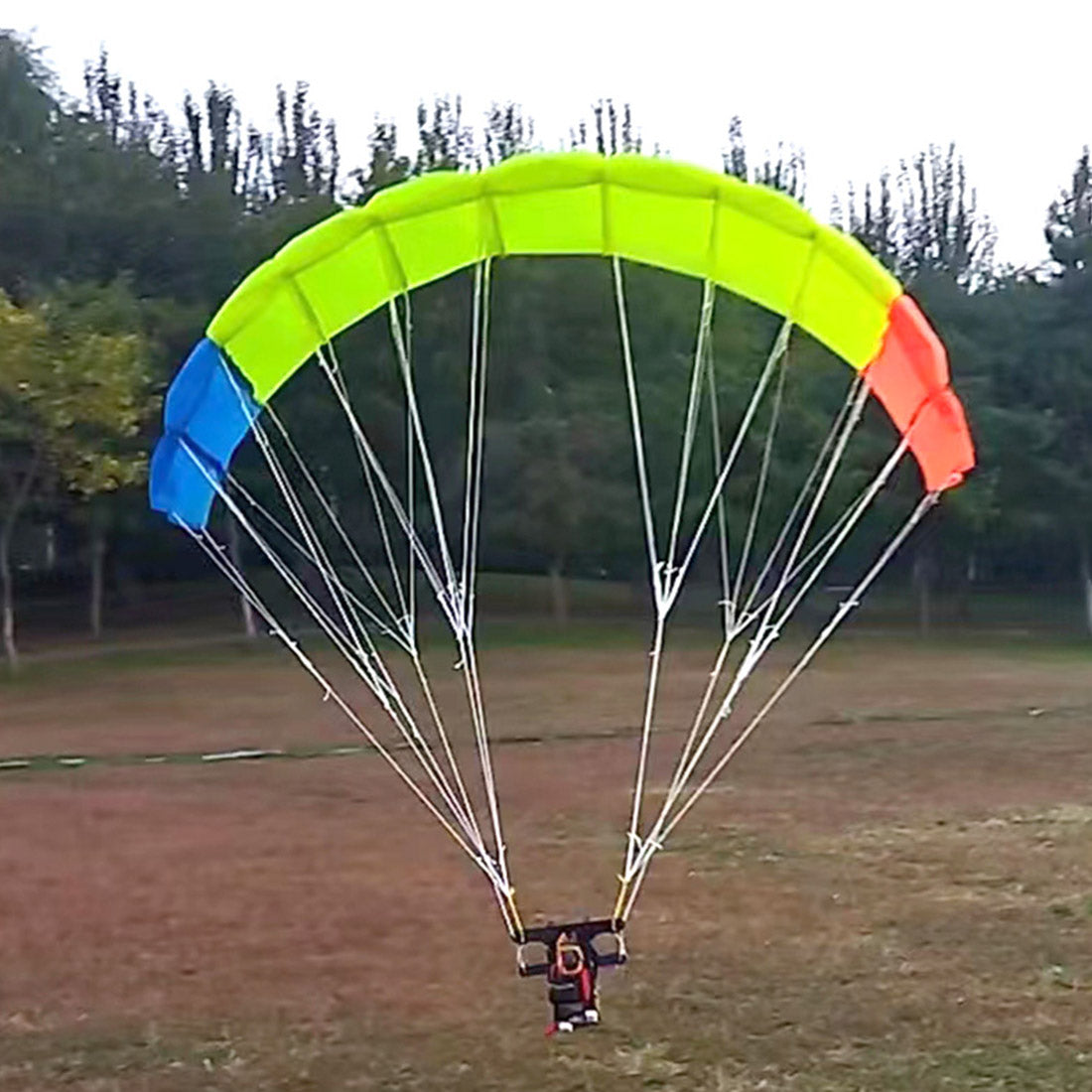 2.4G Budget Friendly Mini RC Paraglider Model for Beginner High-Altitude Stunt Flight Glider Toy RTF - stirlingkit