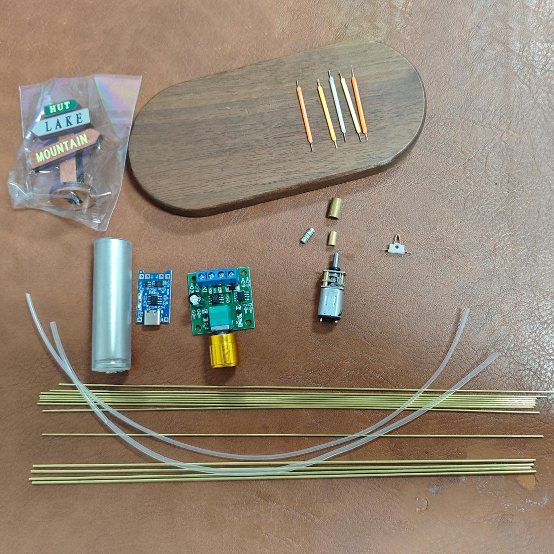 5-Blade Windmill Metal Circuit Sculpture DIY Kits Tabletop Edison Bulb - stirlingkit