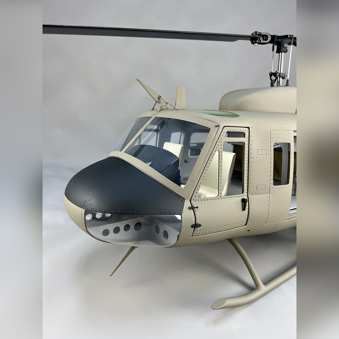 800 Size Huey UH-1D Large Scale RC Helicopter with H1 PRO Flight Controller - stirlingkit