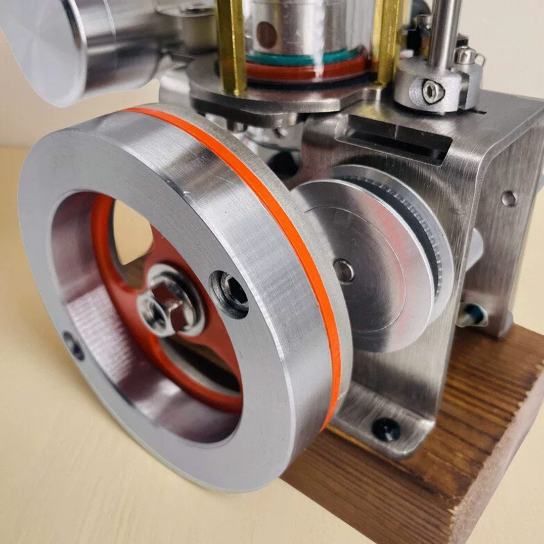 Alcohol-Powered Transparrent 16cc Four-Stroke Engine Model for Teaching Demonstration - stirlingkit