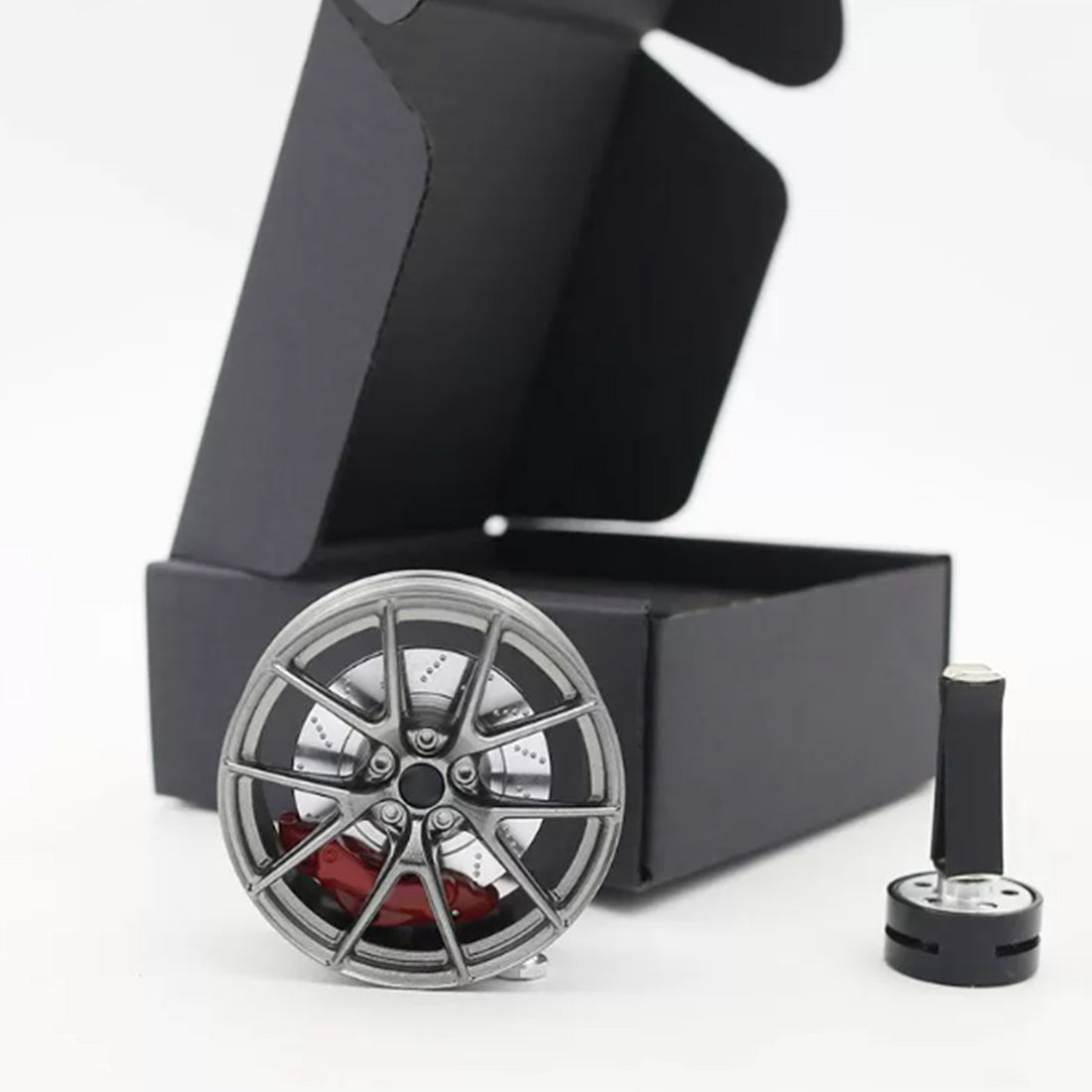Aluminum Alloy Wheel Rim Car Diffuser — The Ultimate Gift for Car Enthusiasts - stirlingkit