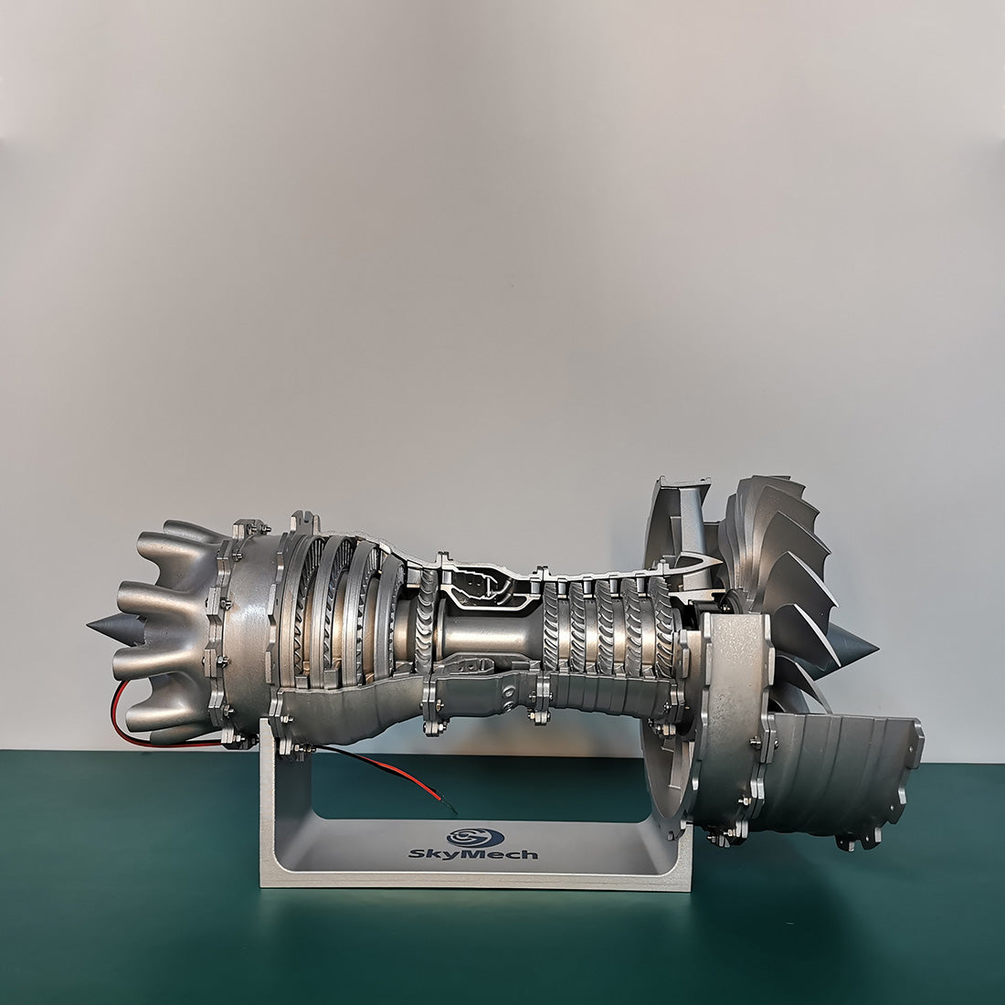 Building a 1/20 Working Jet Turbofan Engine Model Kit Silver - Stirlingkit