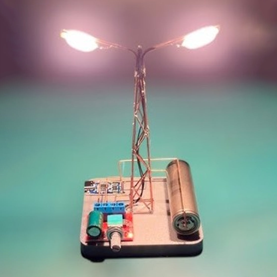 DIY Mini Dual-Head Edison LED Street Lamp Circuit Sculpture