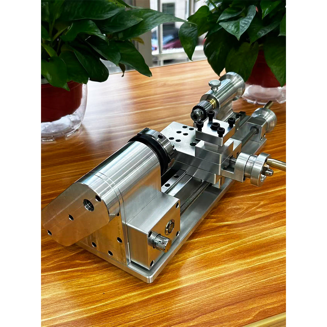 DIY Multi-Functional Mini Alloy Desktop Lathe for Model Engine Hobbyists - stirlingkit