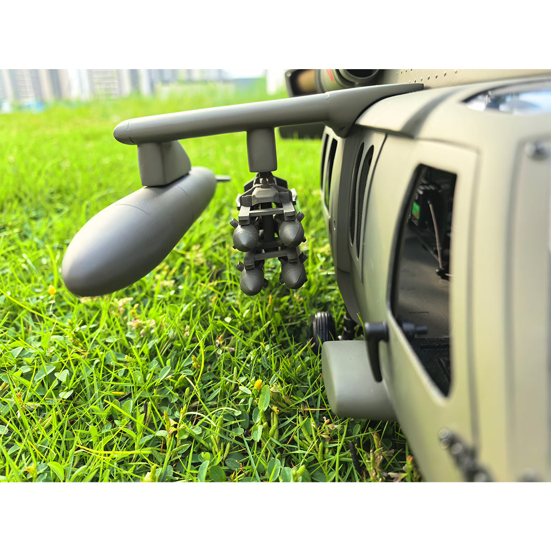 FLISHRC FL500 UH-60 Black Hawk 500-Class Large Scale GPS RC Helicopter Model 2.4G 6CH RTF - stirlingkit