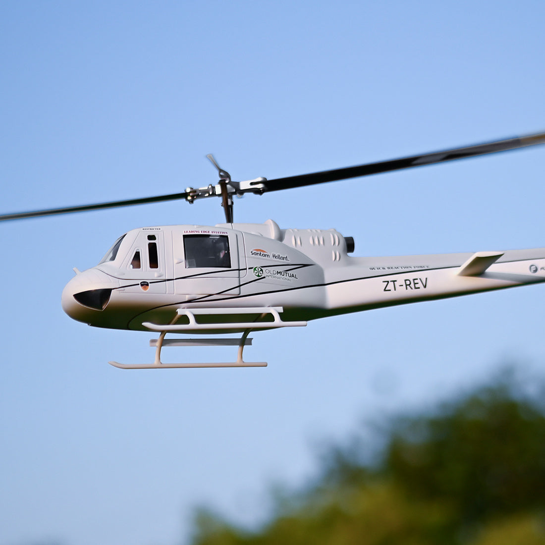 FlyWing Bell UH-1 Huey V4 GPS RTF helicopter Anyone Can Fly it - stirlingkit