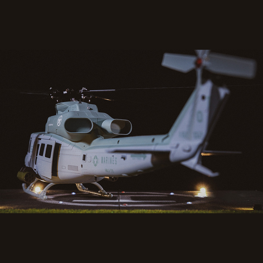 GOOSKY E2 UH-1Y 2.4G 6CH Dual Brushless RC Helicopter BNF / RTF with GTS Flight Control System 1:35 Scale - stirlingkit