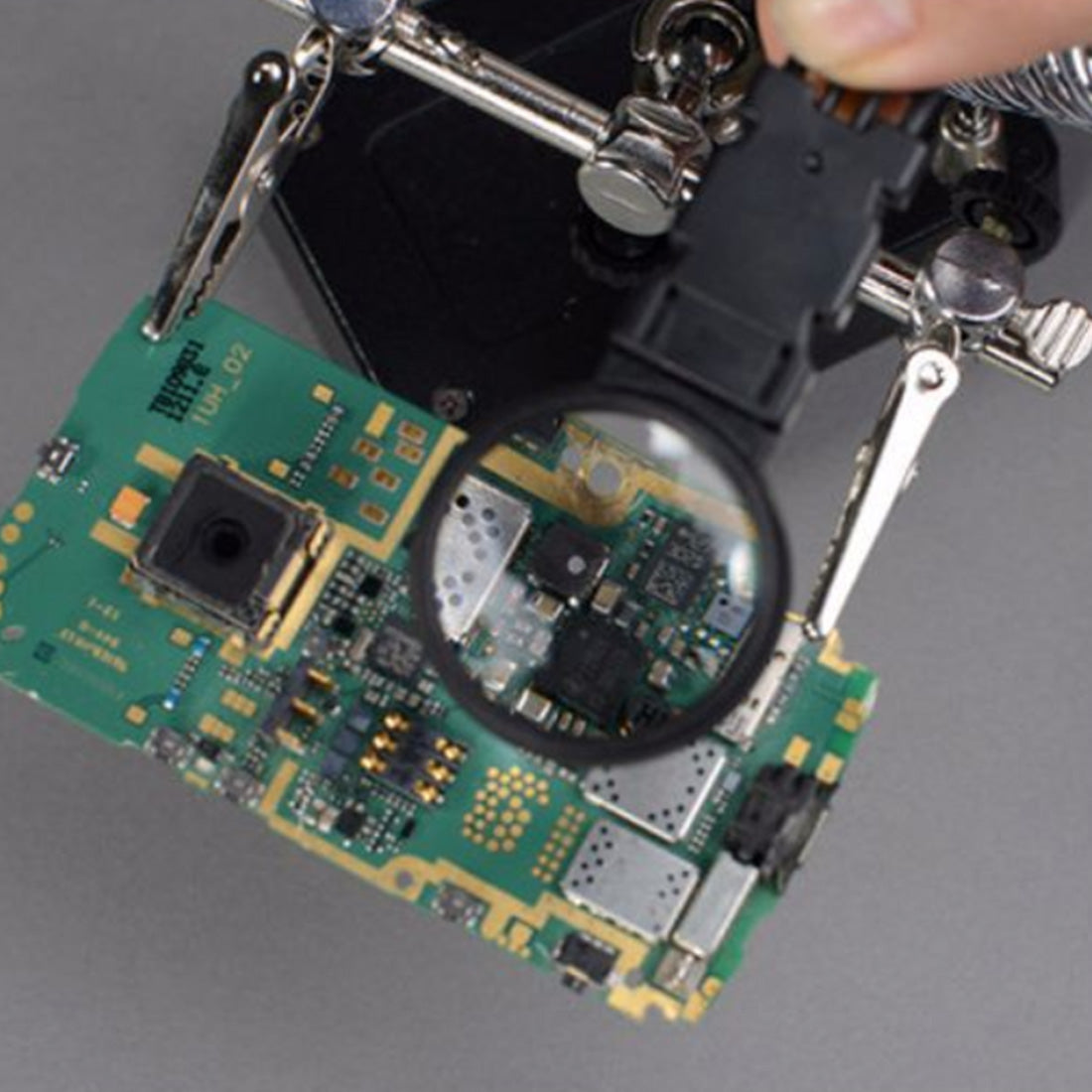 High-Precision Magnifier for Electronics & DIY Circuit Sculpture Projects - stirlingkit
