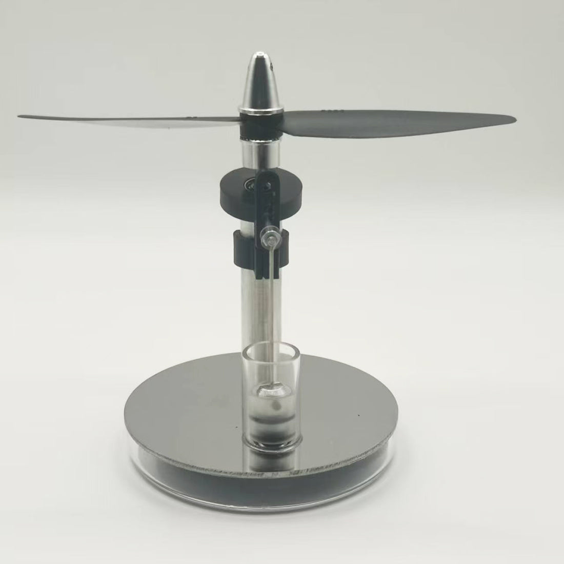 Low-Temperature Stirling Engine Model Coffe Cup Engine Model Helicopter Shape