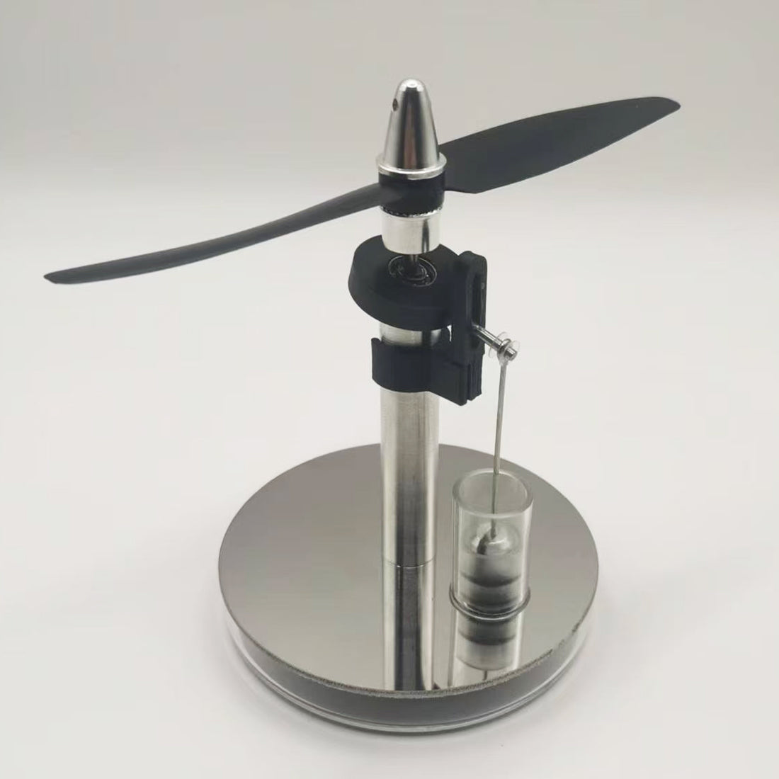 Low-Temperature Stirling Engine Model Coffe Cup Engine Model Helicopter Shape