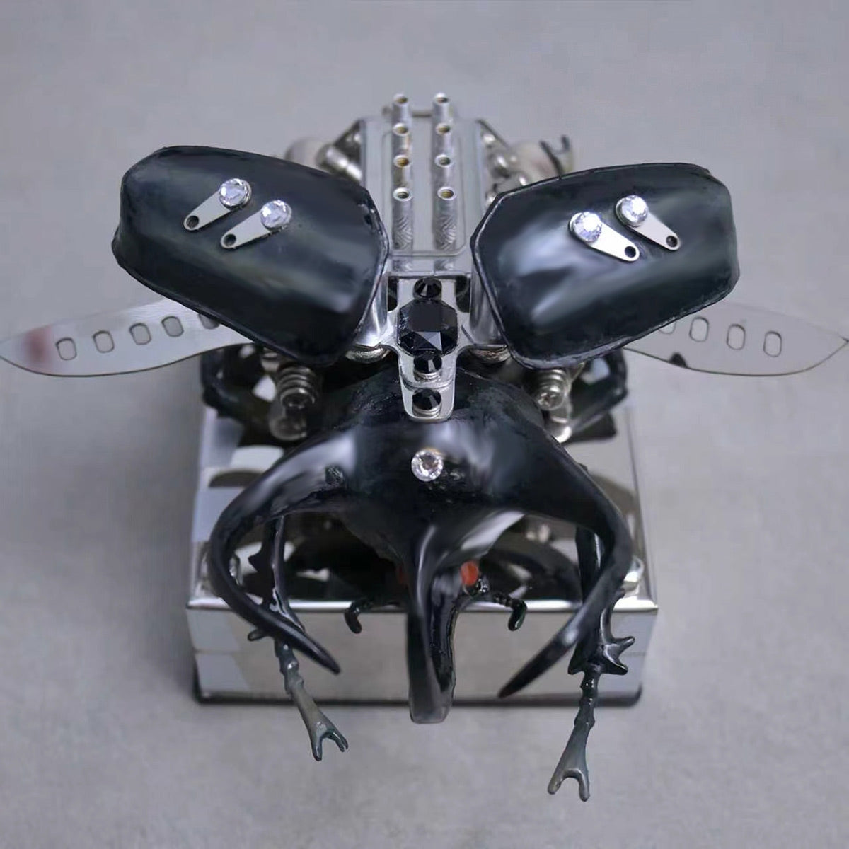 Mechanical Rhino Beetle Metal V8 Engine Model That Runs - stirlingkit