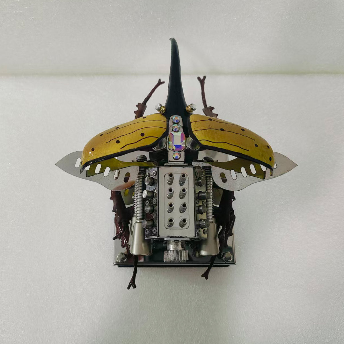 Mechanical Rhino Beetle Metal V8 Engine Model That Runs - stirlingkit