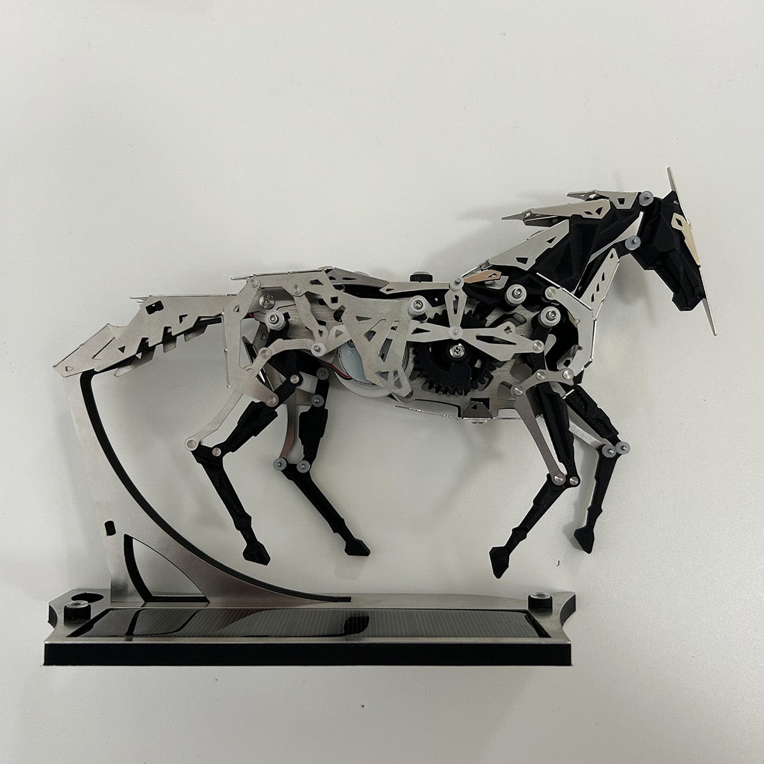 Mechanical Running Horse Metal Model Kits 165PCS Car Dashboard Ornament - stirlingkit