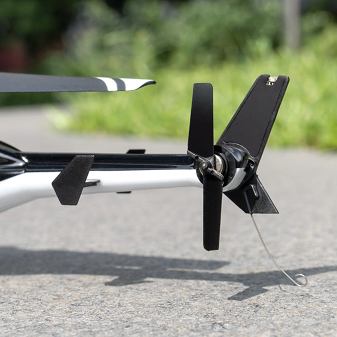 Micro R/C F150BL V3 Airwolf Helicopter with LED Lights Entry-level 5CH RTF RC Helicopter - stirlingkit