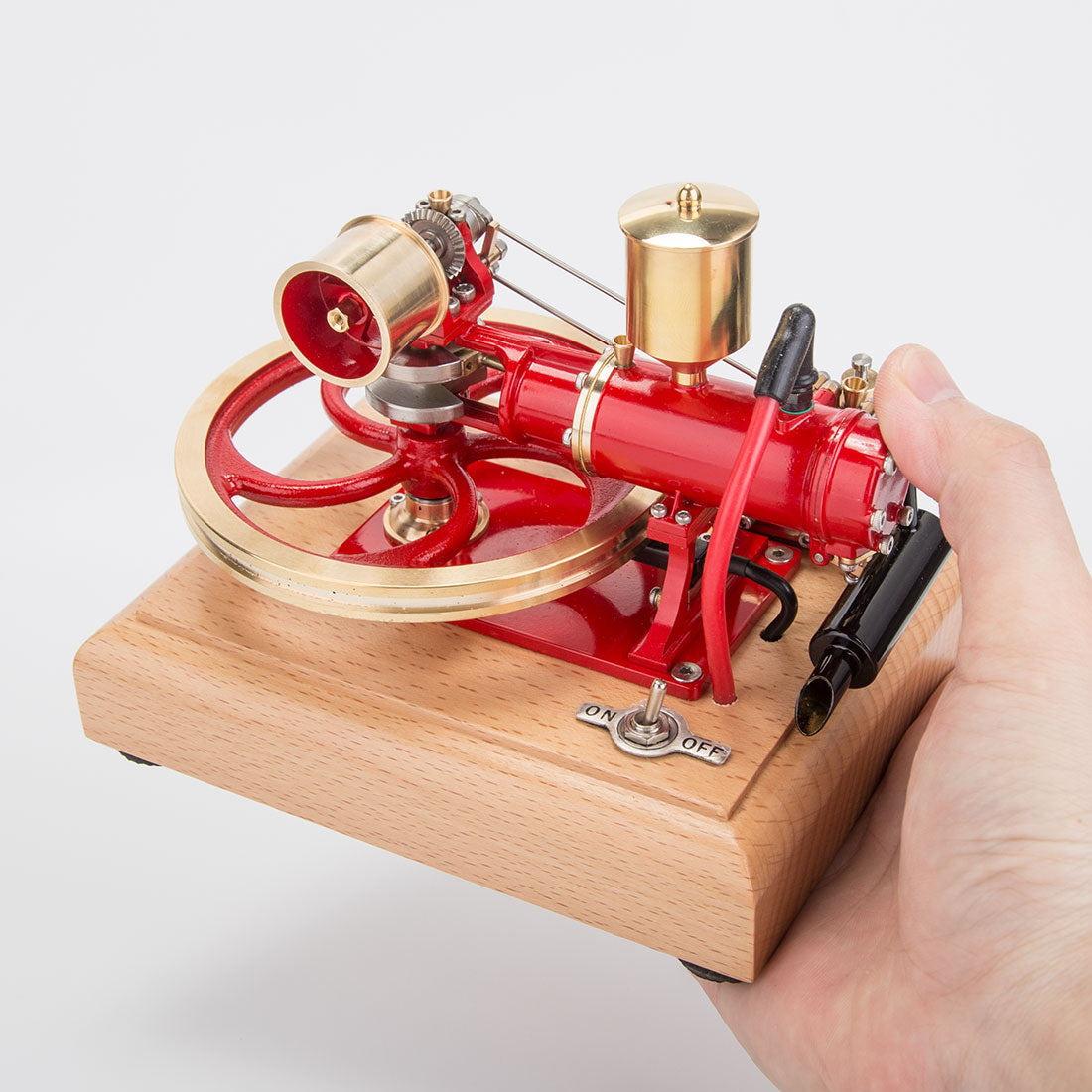 R18 Gas-powered Red 3-wheel Motor World 1st Car Engine Three Wheeler IC Engine Model