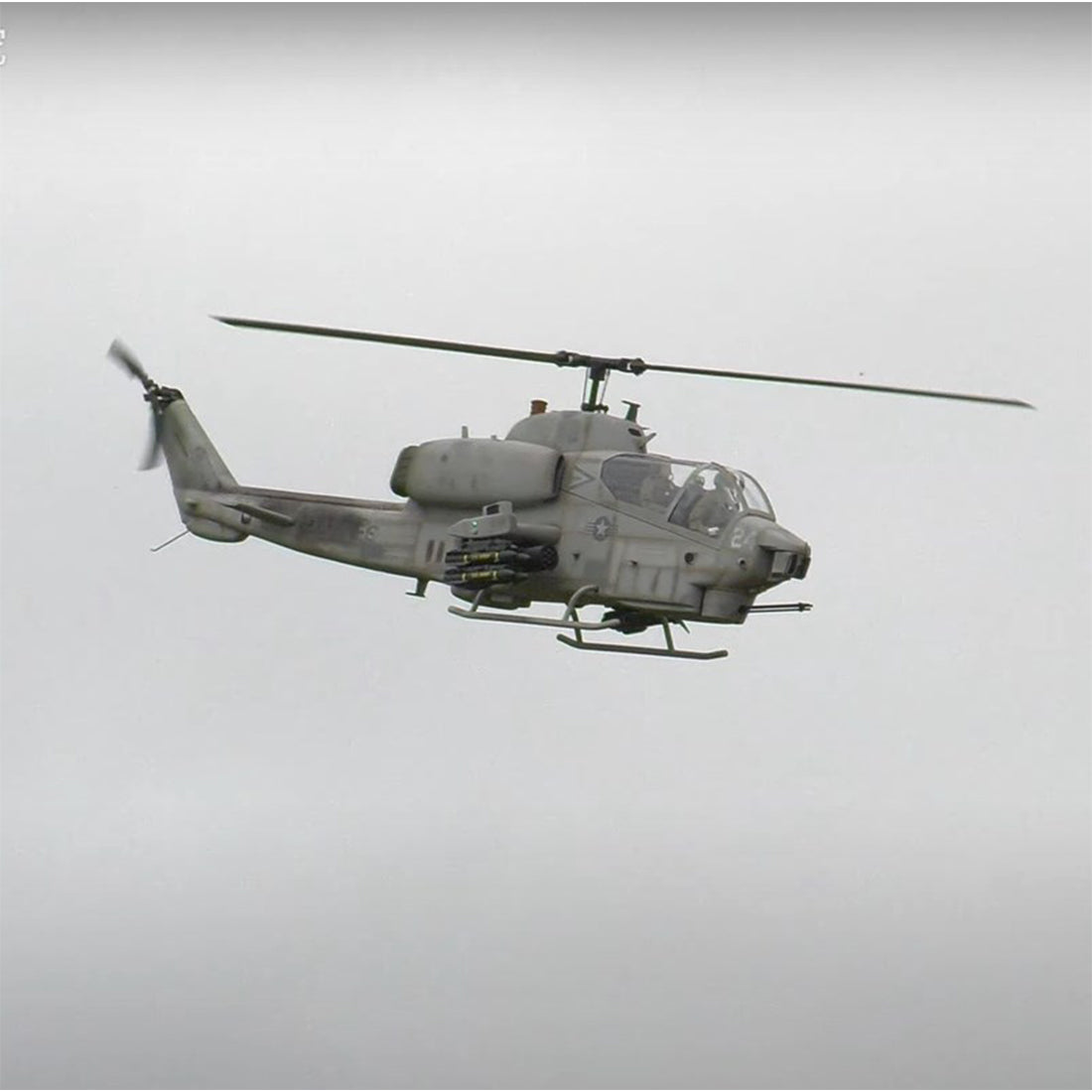 ROBAN AH-1 Cobra Super Large Scale GPS Helicopter 700 Size with H1 PRO Flight Controller 2.4G 6CH Camouflage Army Style - stirlingkit