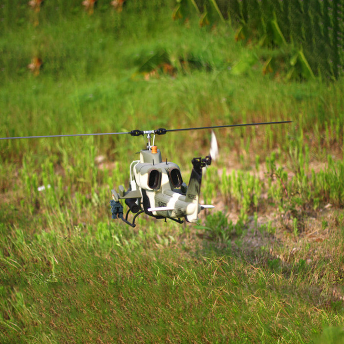 ROBAN AH-1 Cobra Super Large Scale GPS Helicopter 700 Size with H1 PRO Flight Controller 2.4G 6CH Camouflage Army Style - stirlingkit