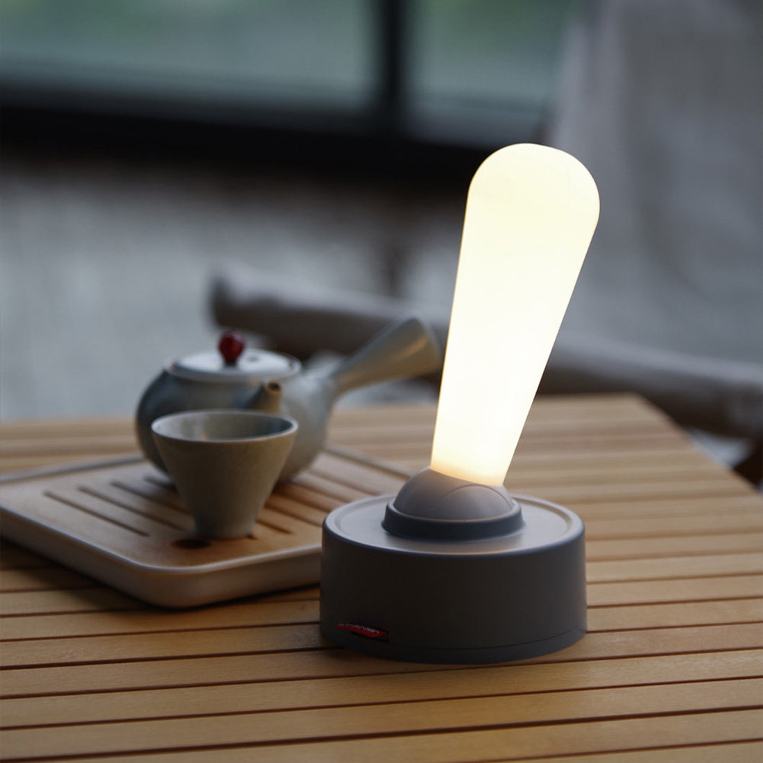 Shift Light: The Manual Gear-Shift Ambient Lamp