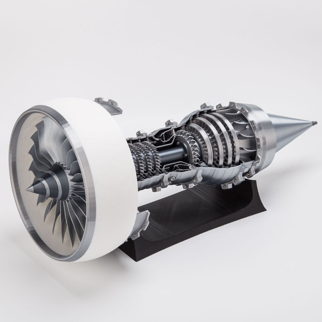SKYMECHMAN TR900 Aircraft Turbofan Engine Model Kits 1/15 with LED Light Upgrade - stirlingkit