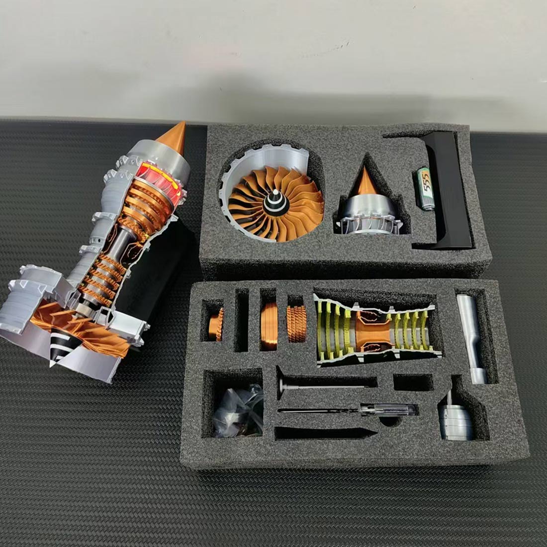 SKYMECHMAN TRENT 900 LED Turbofan Engine Model Building Kit Aircraft ...