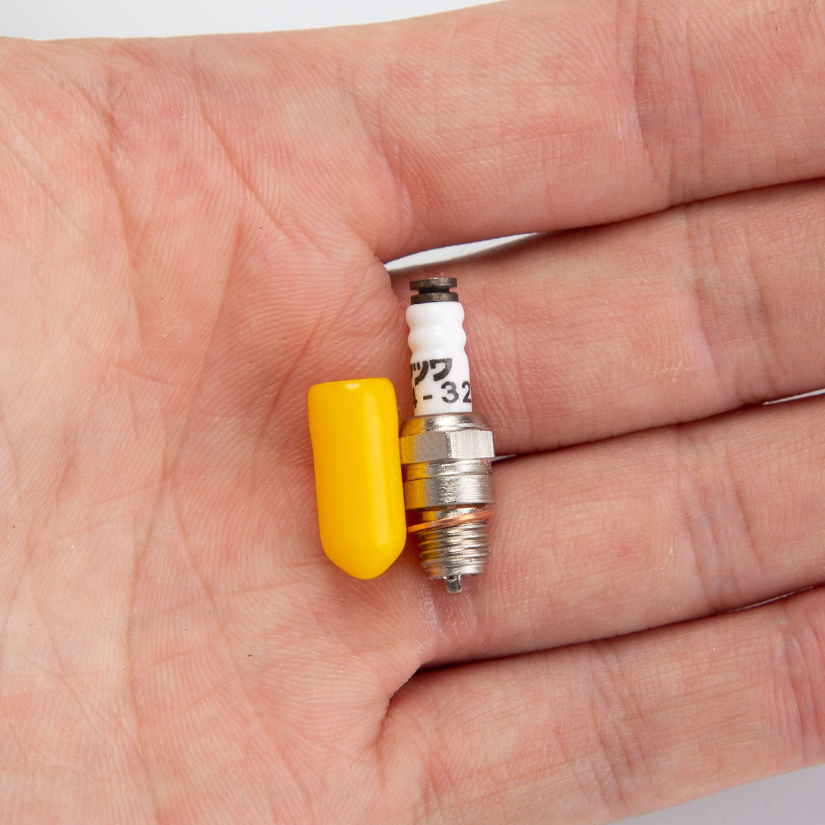 Spark Plug for TOYAN CISON ENJOMOR RETROL Gasoline Version Kit - stirlingkit