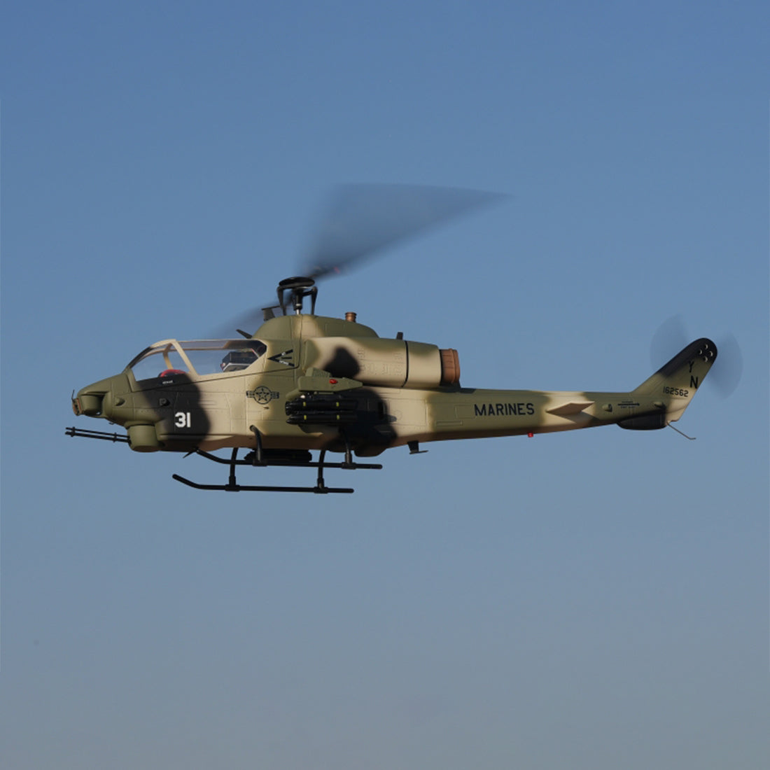 WOLFBUSH & ROBAN AH-1W Cobra 470-Class Military GPS Large RC Helicopter Model 2.4G 6CH - stirlingkit