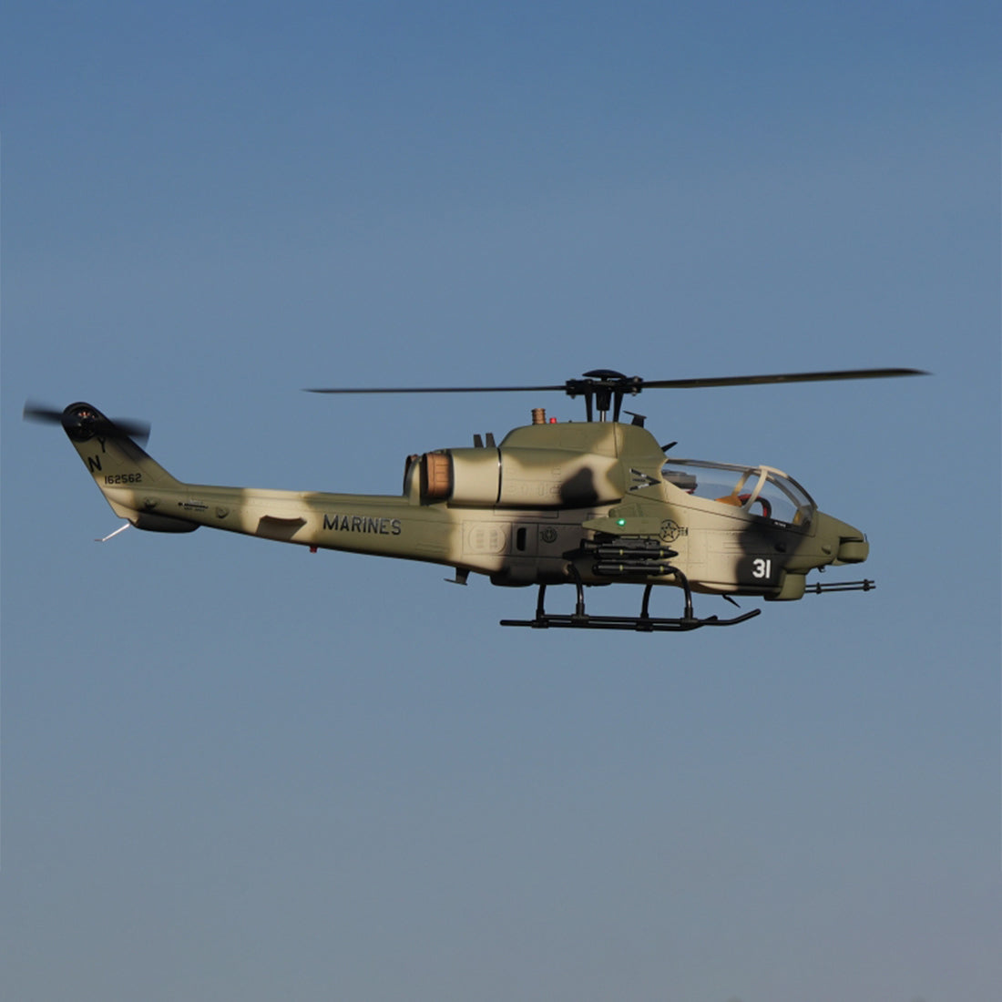 WOLFBUSH & ROBAN AH-1W Cobra 470-Class Military GPS Large RC Helicopter Model 2.4G 6CH - stirlingkit