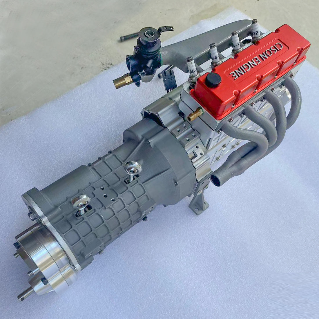 CISON dual-clutch four-speed gearbox shown paired with the FL4-175 inline-four engine