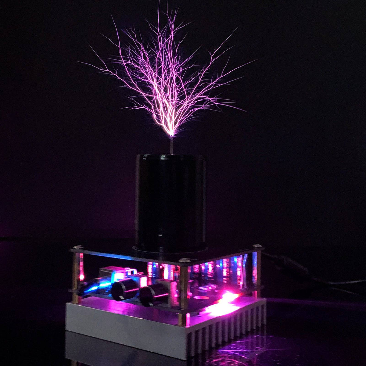Bluetooth Square Wave Music Tesla Coil with 20cm Artificial Lightning - stirlingkit