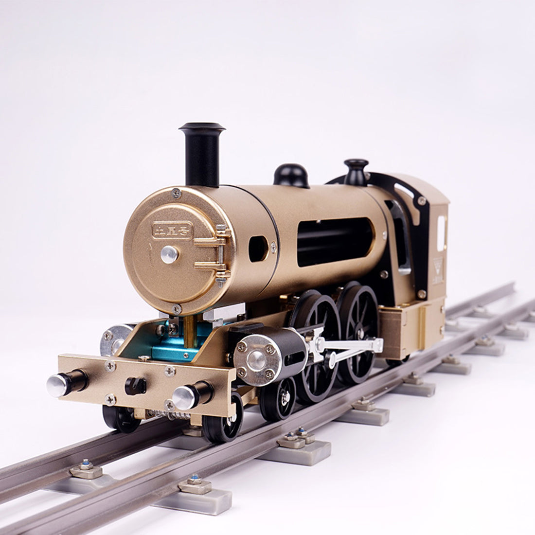 Build a Realistic Miniature Live Steam Train Locomotive That Runs with ...