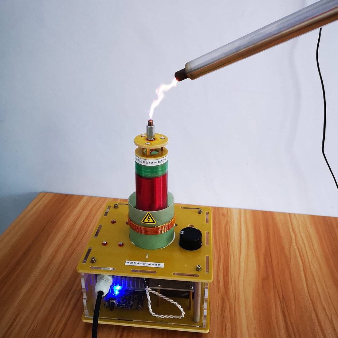PLLSSTC Musical Tesla Coil Plasma Loud Speakers  C85-240V Science Technology Toy - stirlingkit